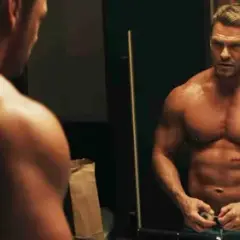 Alan Ritchson musiał zmagać się z problemami zdrowotnymi podczas budowania masy mięśniowej do roli Reacher.