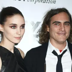 Joaquin Phoenix: wiek, rodzina i związek z Rooney Marą