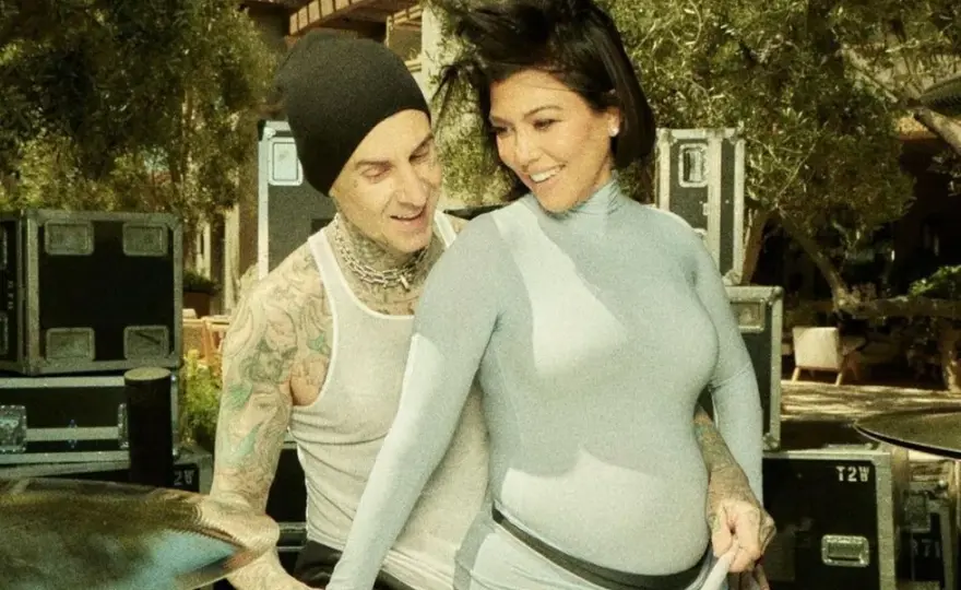 Kourtney Kardashian wiek: zaskakująca prawda o jej dacie urodzenia i życiu.