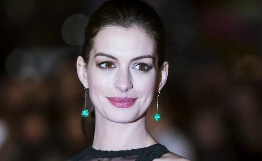 Anne Hathaway: fascynujące fakty o wieku, dzieciach i mężu