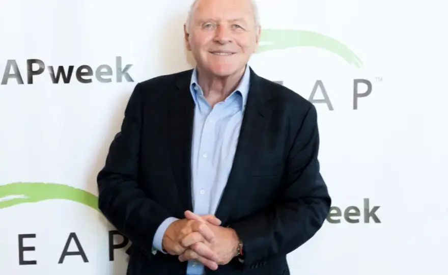 Anthony Hopkins w jakich filmach grał? Odkryj jego niezapomniane role