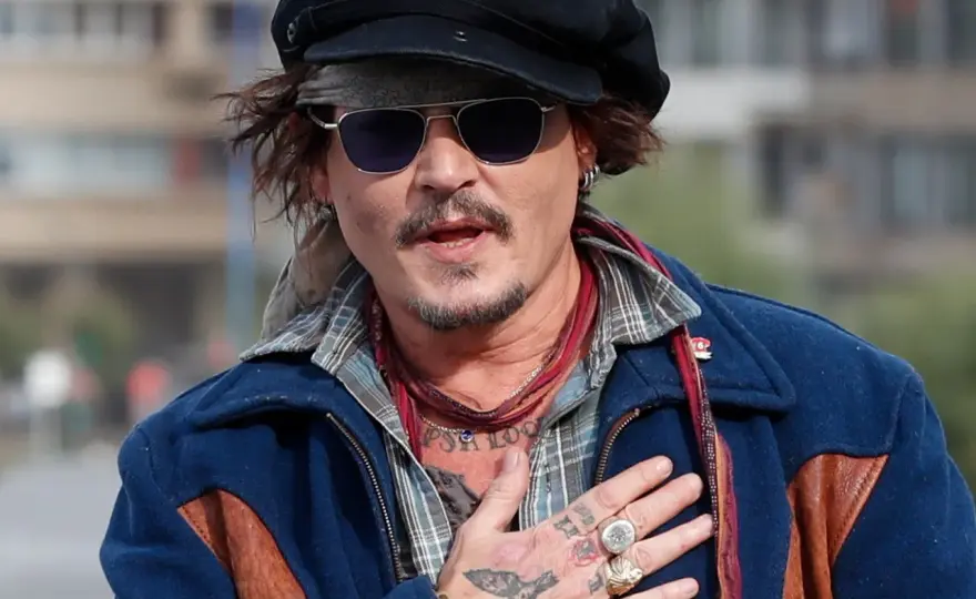 Johnny Depp: fascynujące fakty o wieku, dzieciach i burzliwych małżeństwach