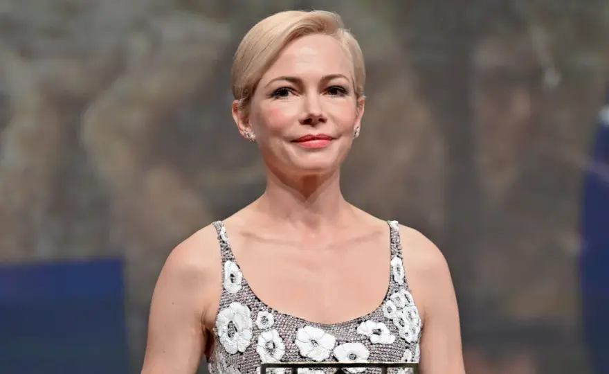 Kim jest Michelle Williams: prawda o wieku, dzieciach i burzliwych związkach