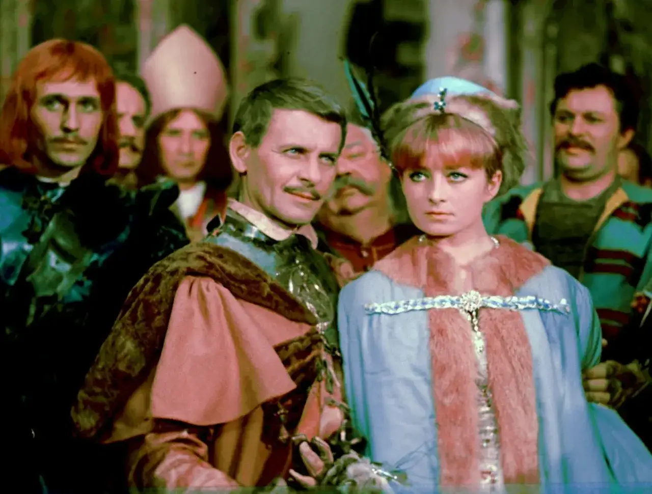 Pan Wołodyjowski obsada: Jerzy Kaczmarek jako Pan Wołodyjowski i Magdalena Zawadzka jako Barbara Niechcic w historycznym filmie.